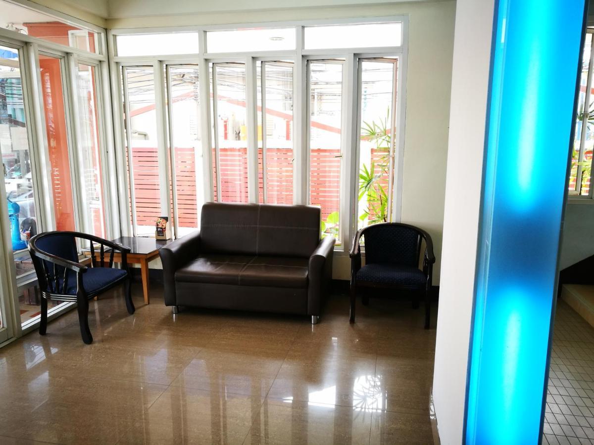 J.Residence Samut Prakan Buitenkant foto